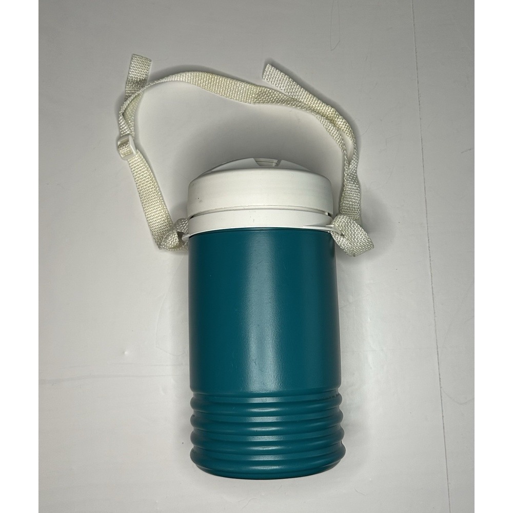 Igloo Vintage 1 QT Jug Cooler Water Thermos Insulated‎ Teal w/ strap